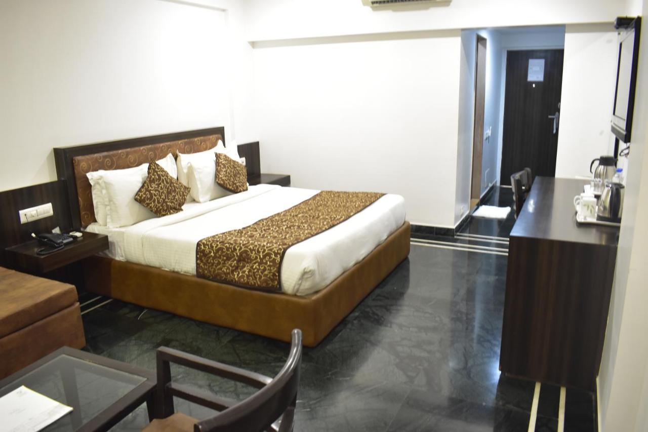 Shilpi Hill Resort Saputara Esterno foto