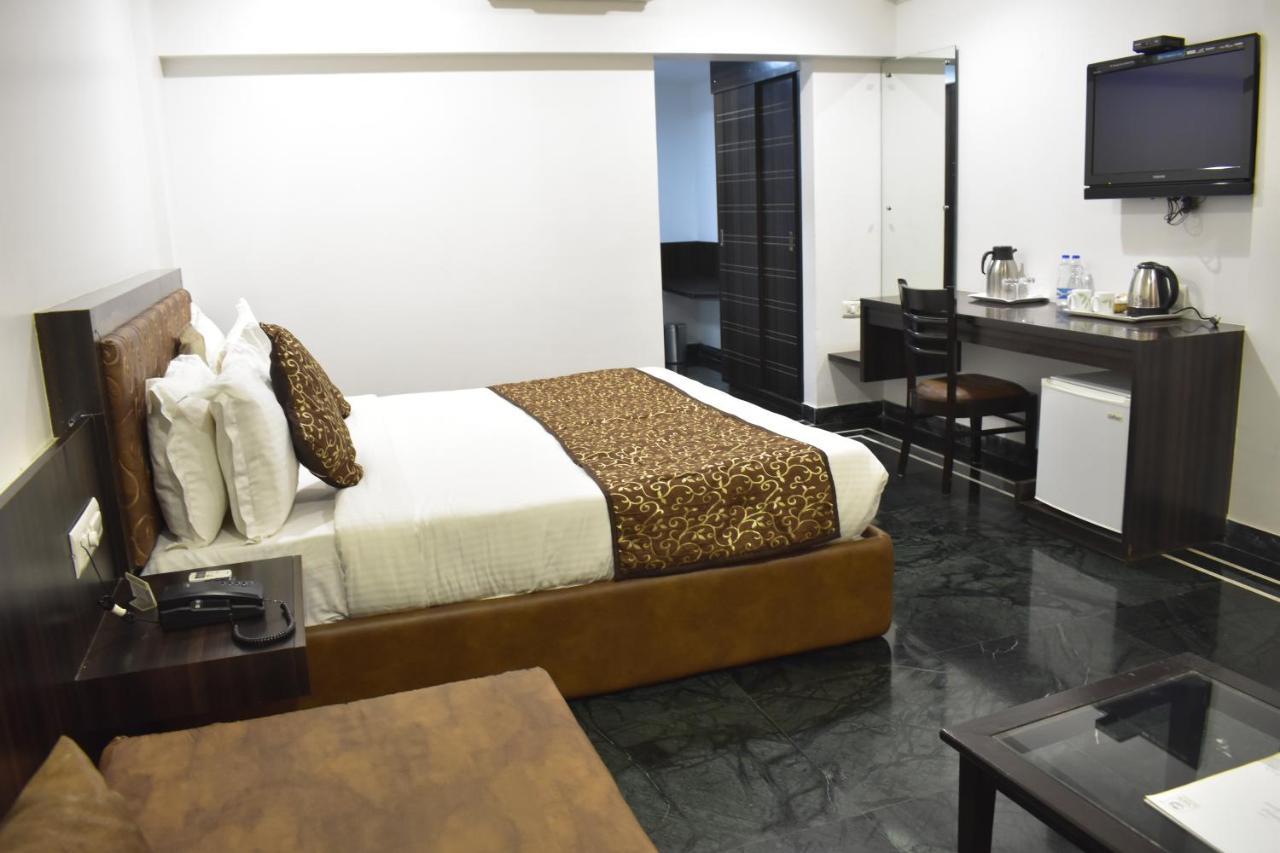 Shilpi Hill Resort Saputara Esterno foto