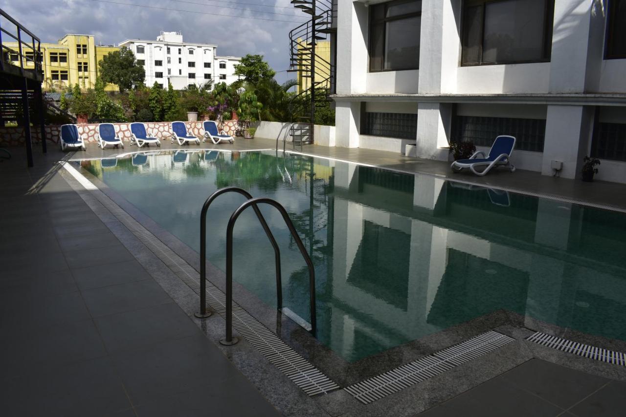 Shilpi Hill Resort Saputara Esterno foto