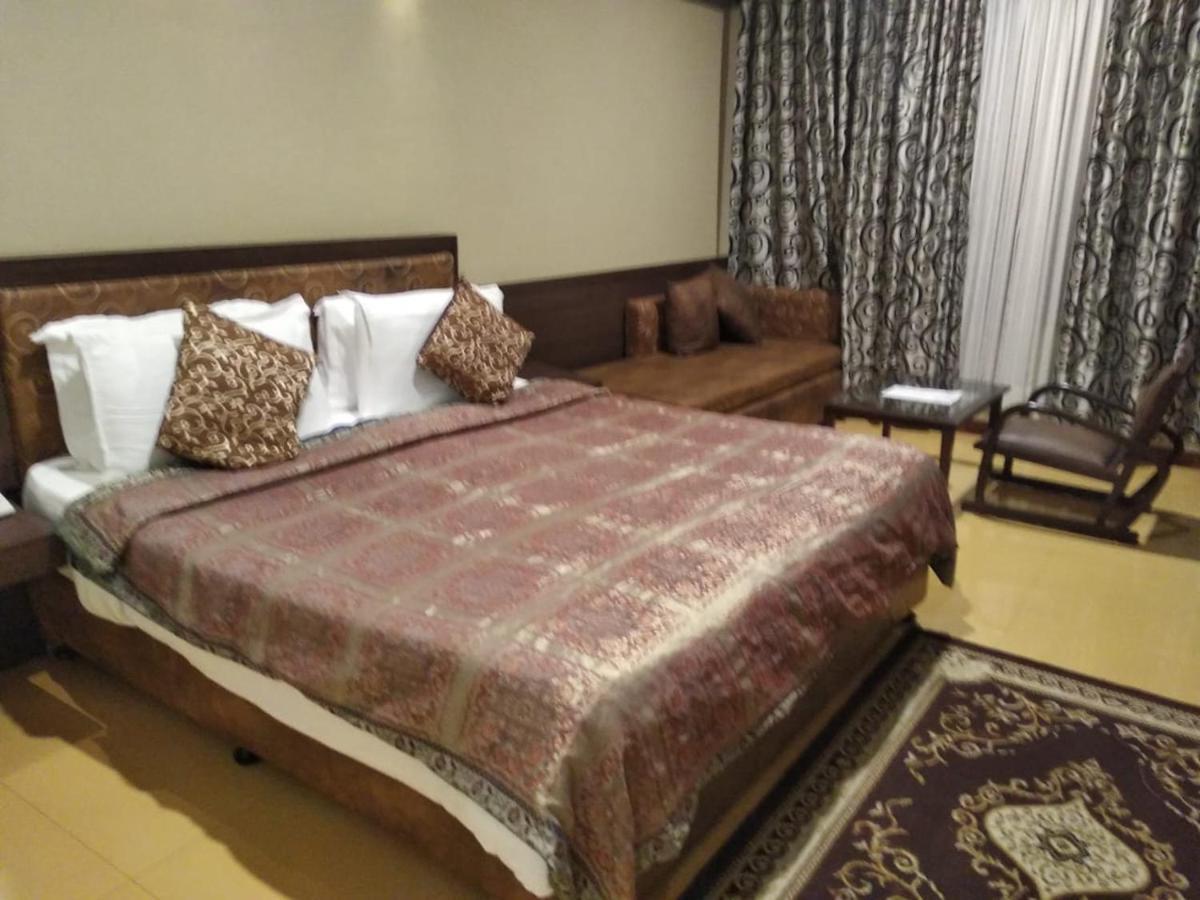 Shilpi Hill Resort Saputara Esterno foto